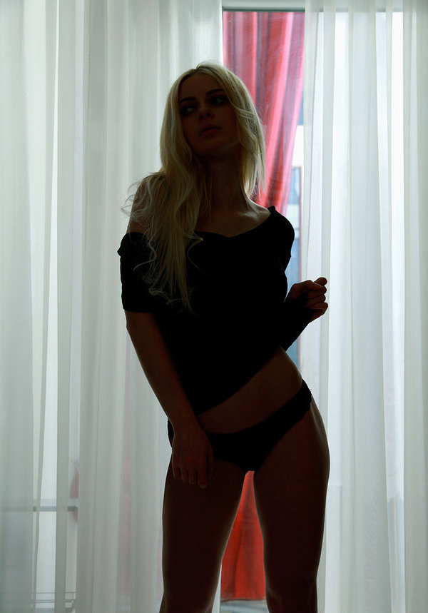 Виолетта, 28